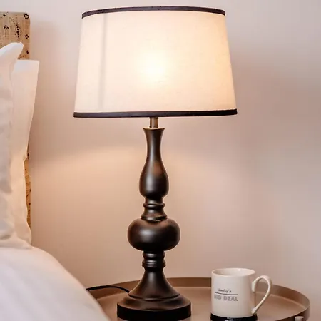 Bright & Elegant Portobello