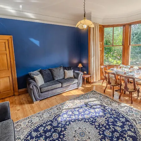 Victorian Charm - Lush Garden, Shops And Parking Édimbourg