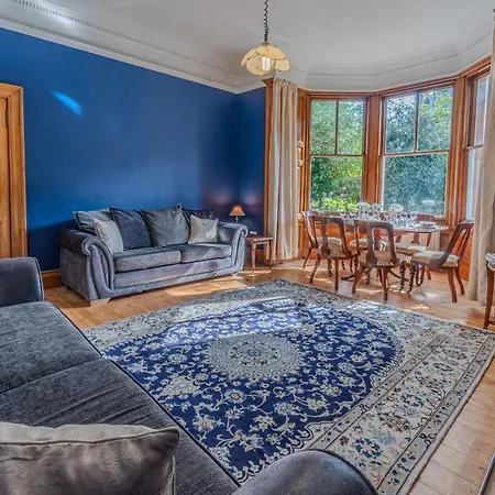 Victorian Charm - Lush Garden, Shops And Parking Apartamento Edimburgo