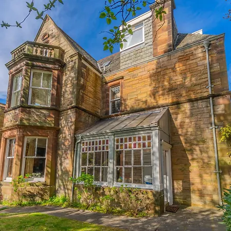 Victorian Charm - Lush Garden, Shops And Parking Apartamento Edimburgo