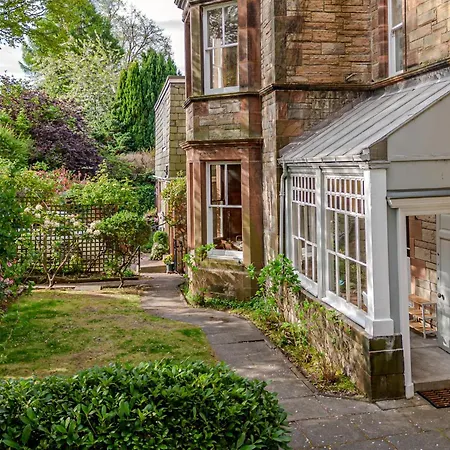 Victorian Charm - Lush Garden, Shops And Parking Edimburgo