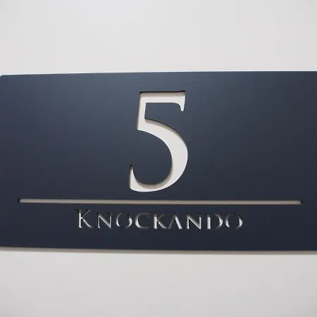 Stylish Mezzanine Loft In - Flat 5, Elgin House Edinburg