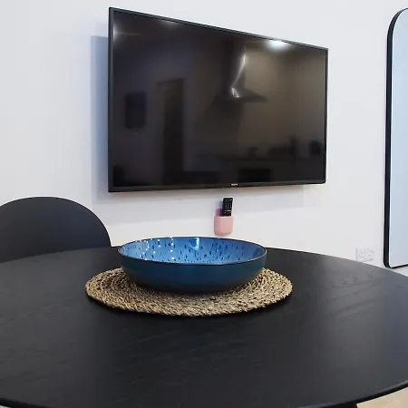 Apartment Stylish, Modern On Easter Road - Flat 2, Elgin House Edinburgh