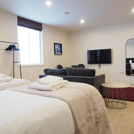 Apartment Stylish, Modern On Easter Road - Flat 2, Elgin House