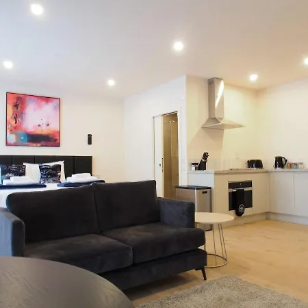 Chic And Classy On Easter Road - Flat 1, Elgin House