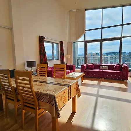 Penthouse Ocean View Luxury Penthouse * Edinburgh