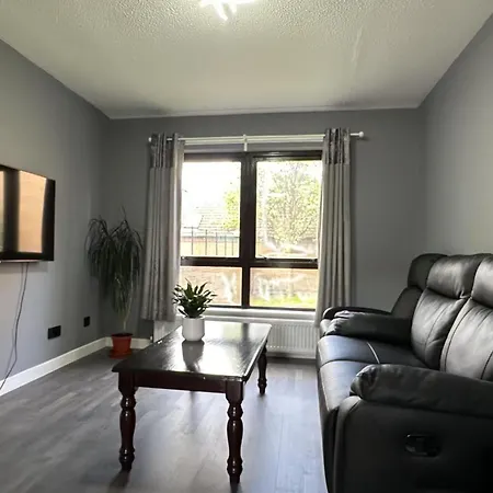 Two Bedroom Flat In Center Apartamento
