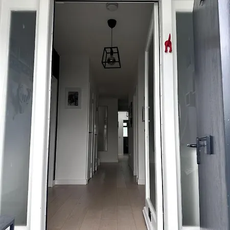 Kaimes Kip Stylish Five Bedroom Edinburgh