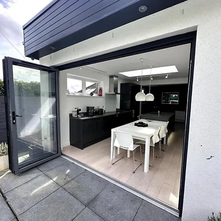 Kaimes Kip Stylish Five Bedroom * エディンバラ