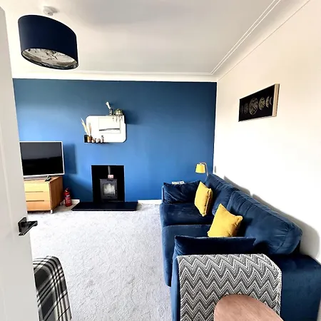Kaimes Kip Stylish Five Bedroom Edinburgh