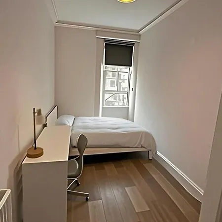 Lovely 2-bed In Edinburgh