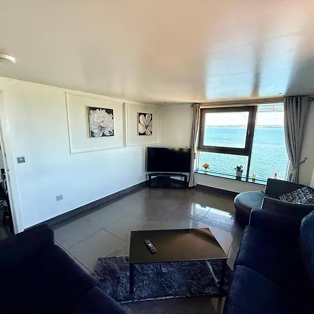 Ocean Park - Oceanfront - Free Parking And Fast Wifi * Edimburgo