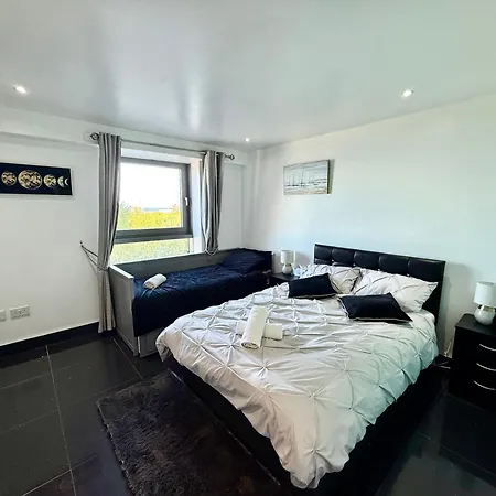 Ocean Park - Oceanfront - Free Parking And Fast Wifi Apartment *