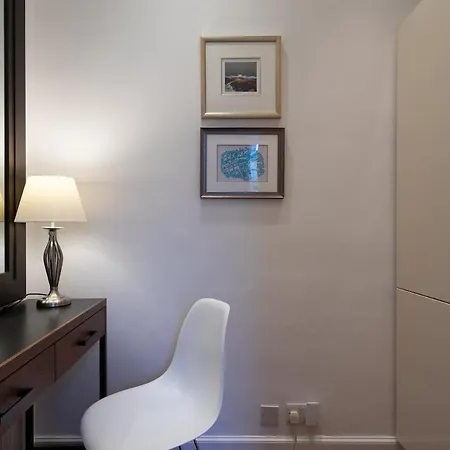 Immaculate One Bedroom Flat In The Centre * Edinburg