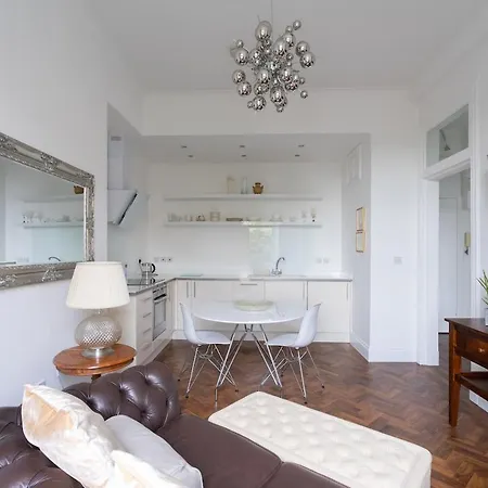 Apartment Immaculate One Bedroom Flat In The Centre