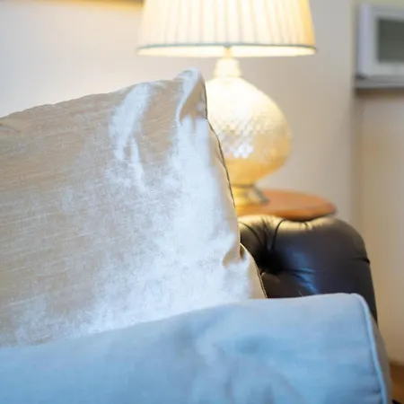 Apartment Immaculate One Bedroom Flat In The Centre *