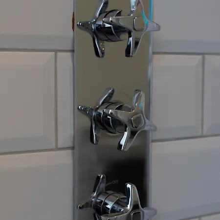 Apartment Immaculate One Bedroom Flat In The Centre *