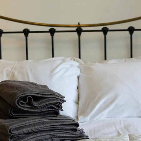 Immaculate One Bedroom Flat In The Centre * Edinburg