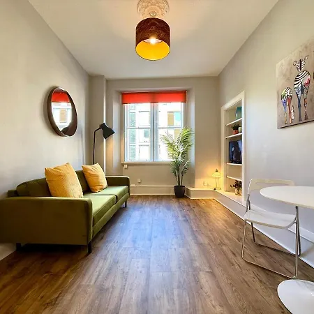 Apartment Old Town & Meadows Nest *