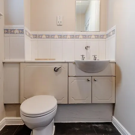 Roseburn Retreat 2b Free Parking *