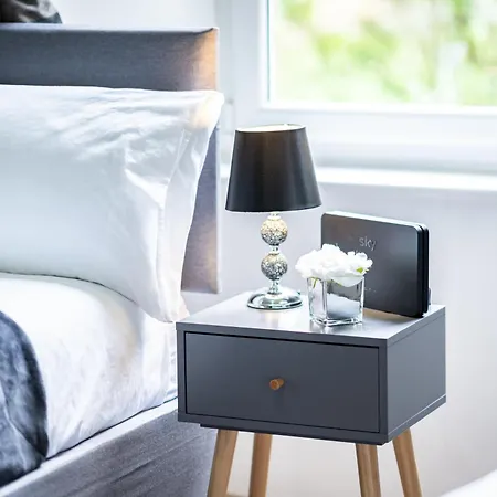 Apartman 3br Next To Stadium Near Airport Sleeps 7 *