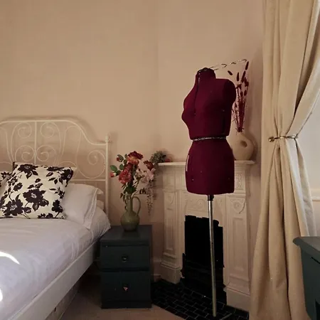 Classic 2bd Georgian Flat In Leith Apartament Edynburg