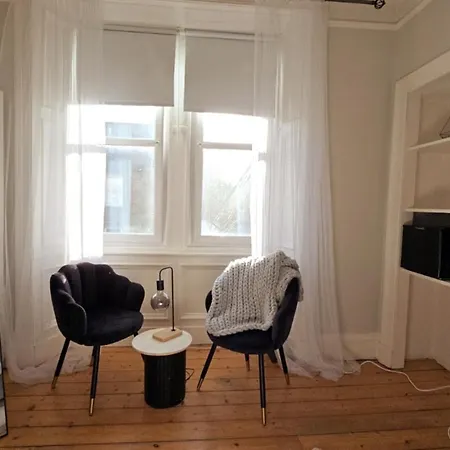 Apartament Classic 2bd Georgian Flat In Leith Edynburg
