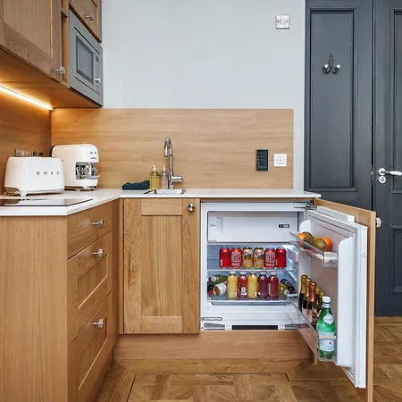 Hotel Bonnie Haymarket 5*