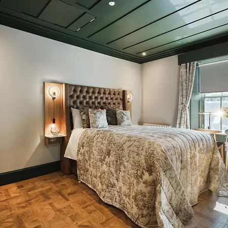 Bonnie Hotel Smart Boutique Aparthotel Haymarket Edinburgh 4* Edinburgh