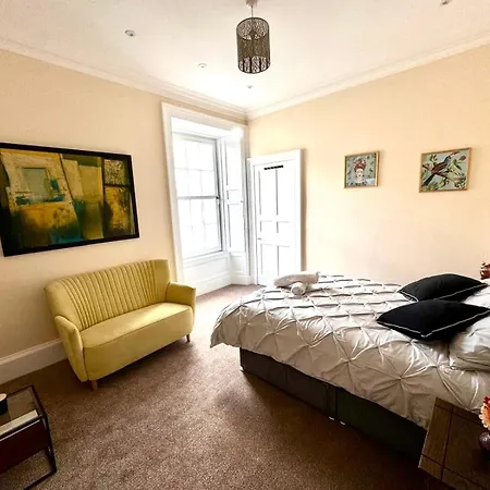 Georgian Luxury - Superfast Wifi - Parking Available Apartment Edinburgh