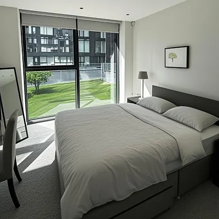 Stylish 2br In Quartermile Meadows Park Views 爱丁堡