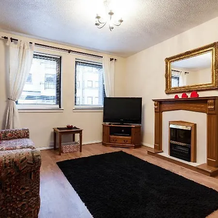 Daire Bryson Road