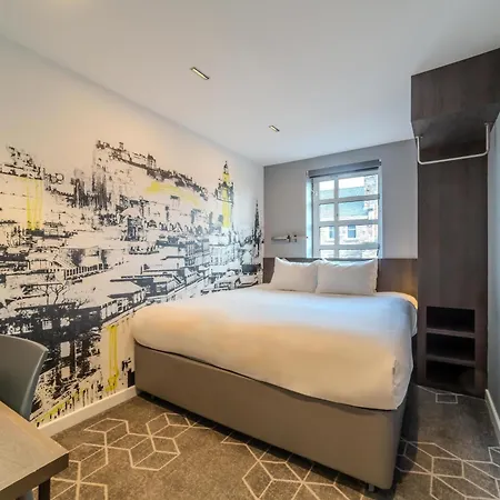 Hotel Km 3*