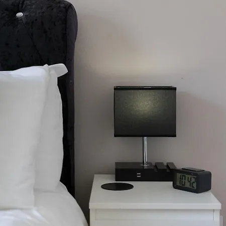 度假居 Centre House - 5 Bedrooms - Sleeps 9 - Parking *
