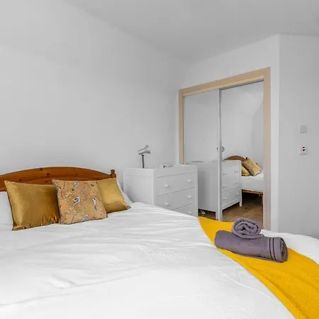 公寓 Parking - Centre - 3 Bedrooms - 6 Guests