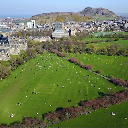 Elegant 2br In Prestigious Quartermile * Edimburgo