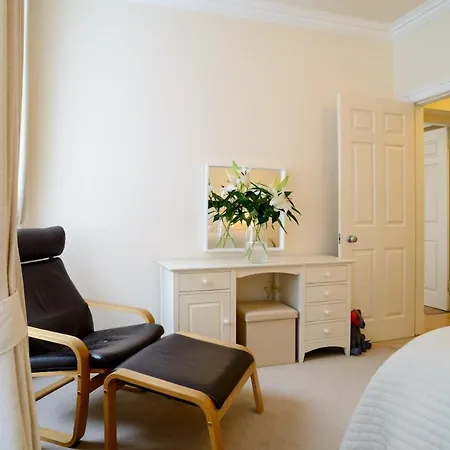 Apartamento Beautiful Georgian 2 Bedroom Flat *