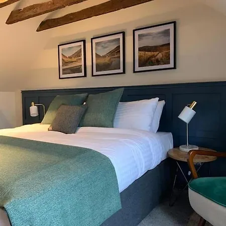 The Balerno * Edinburgh