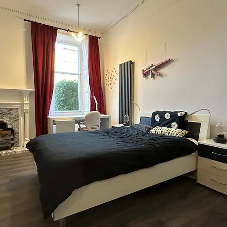 Stylish 3 Bed 2 Bath Ground Floor Main Door Flat In Marchmont Апартаменты *