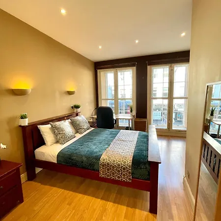 Appartamento Spacious Next To Royal Mile *