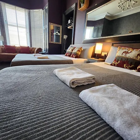 Frederick Douglass - In The إدنبرة