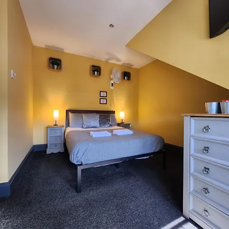 Frederick Douglass - In The Konukevi