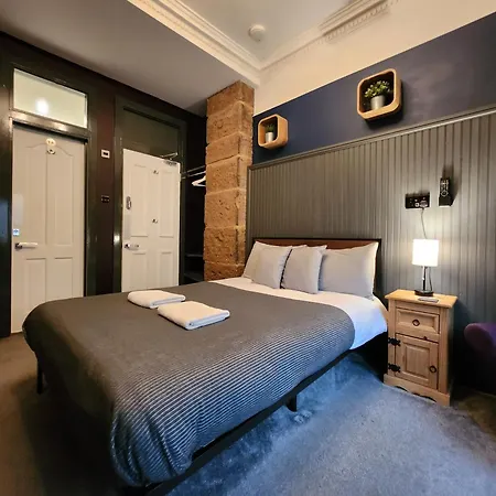 Frederick Douglass - In The Konukevi *