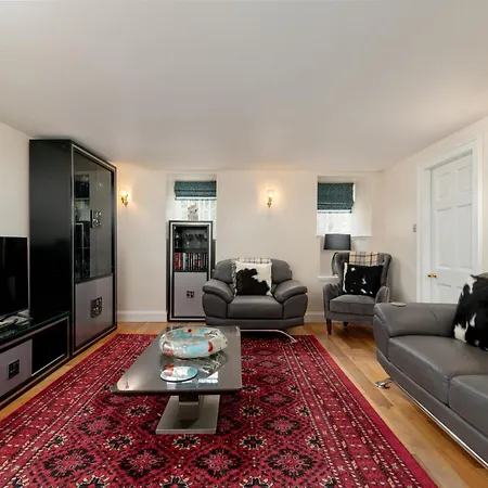 Holiday home Castle Gogar Edinburgh