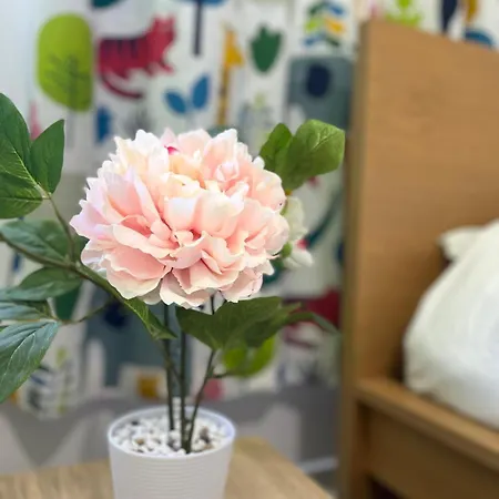 Citylink Retreat With Metro Access, Free Parking, Near Airport * Эдинбург