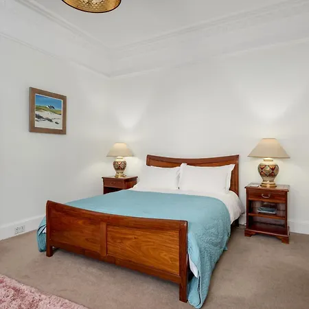 Apartment The Lauderdale Street *