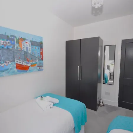Cosy 2 Bed With Garden And Free Parking * Edinburgh