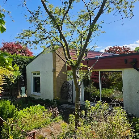 Сasa de vacaciones The Robin House In Ravelston *