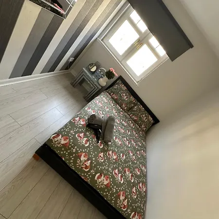 Old Town Place Apartment