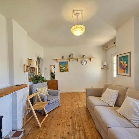 Charming 2-bedroom Ground Floor With Garden And Free On-street Parking Edimburgo